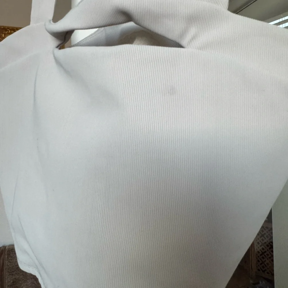 Sincerely Jules Cream Ribbed Active Tank - Picture 4 of 4